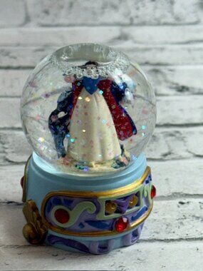 Vintage Snow White Snowglobe Disney Miniature Figurine Snow Globe Dome Bluebird